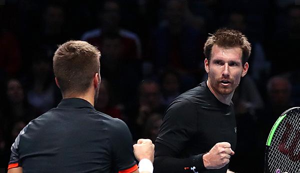 ATP Finals: Alexander Peya loses opening match, local hero Jamie Murray successful