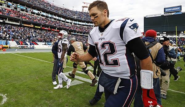 NFL: Column: Playoff Picks, the Colts Open - and Brady's Problem