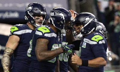 NFL: The playoff dream is alive! Seahawks shock Packers late