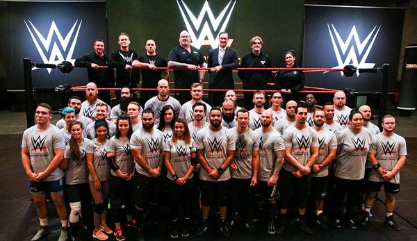 WWE: How WWE seeks German talent: "It's like James Bond."