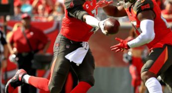 NFL: 49ers offer record deal